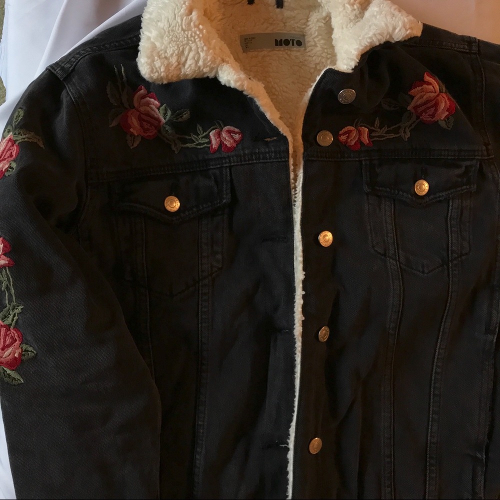 TOPSHOP Moto Black Denim Jacket w/ Floral Details